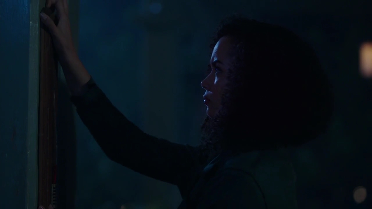 Charmed-Online-dot-nl_Charmed-1x06KappaSpirit02373.jpg