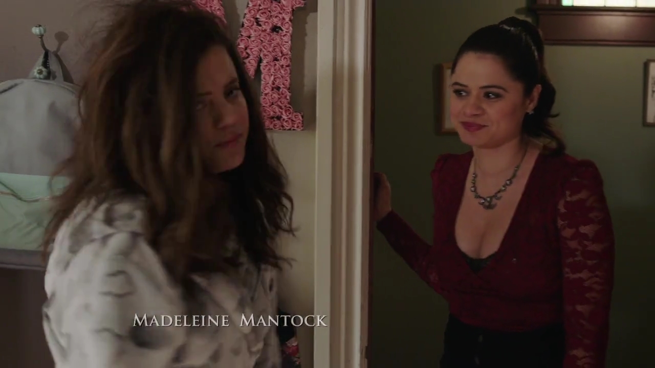 Charmed-Online-dot-nl_Charmed-1x07OutofScythe00120.jpg