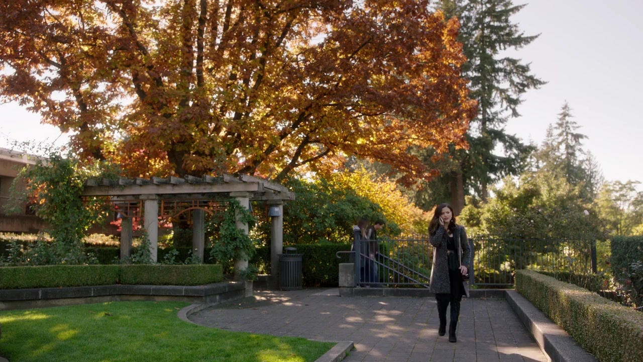 Charmed-Online-dot-nl_Charmed-1x07OutofScythe01036.jpg