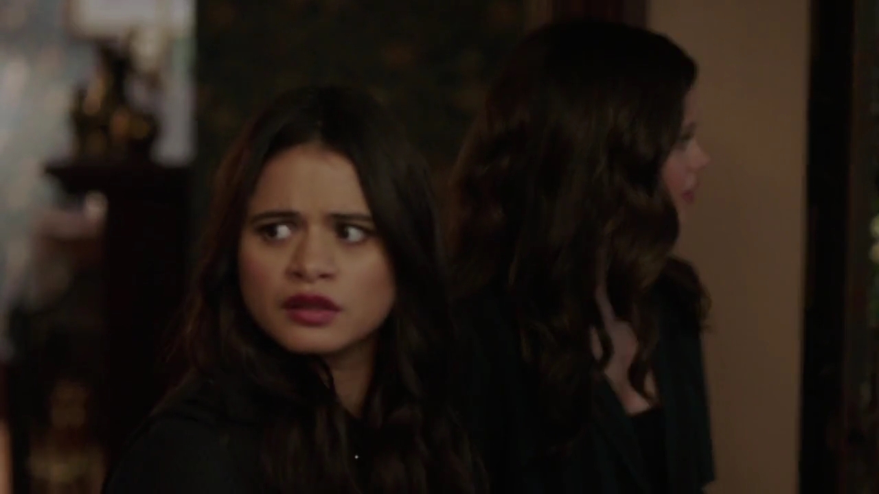 Charmed-Online-dot-nl_Charmed-1x07OutofScythe01348.jpg