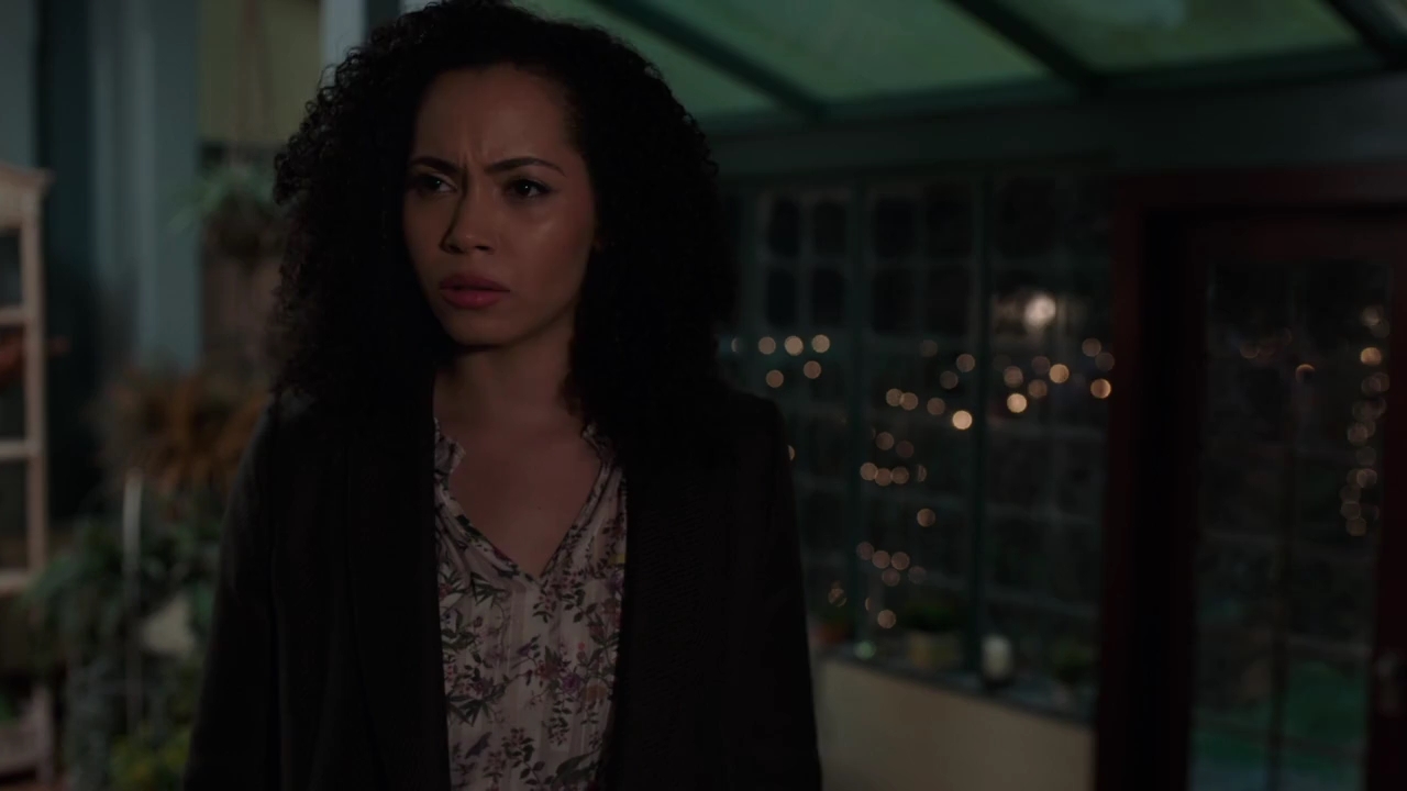 Charmed-Online-dot-nl_Charmed-1x07OutofScythe01372.jpg