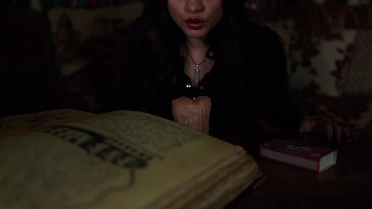 Charmed-Online-dot-nl_Charmed-1x07OutofScythe01593.jpg