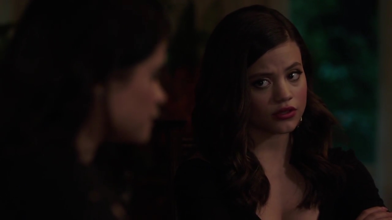 Charmed-Online-dot-nl_Charmed-1x07OutofScythe01869.jpg