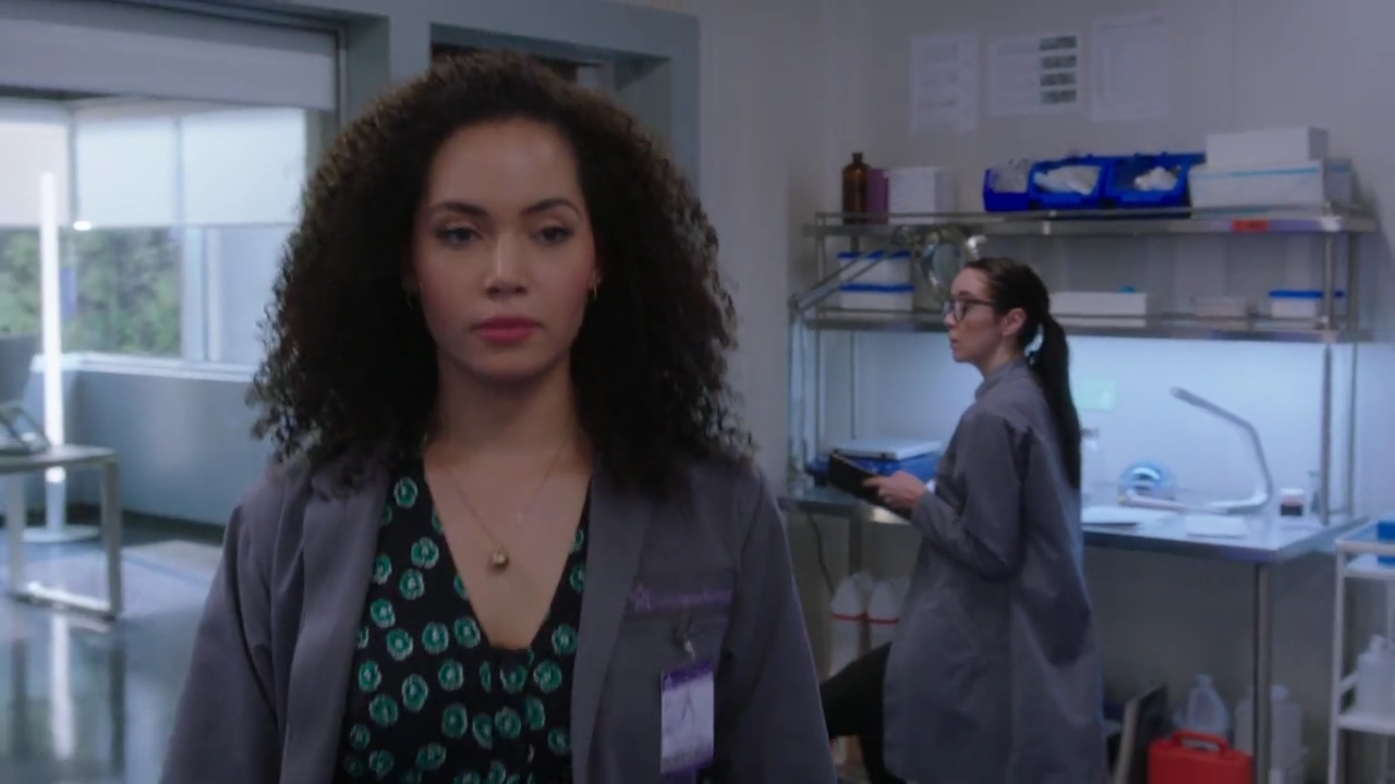 Charmed-Online-dot-nl_Charmed-1x07OutofScythe02024.jpg