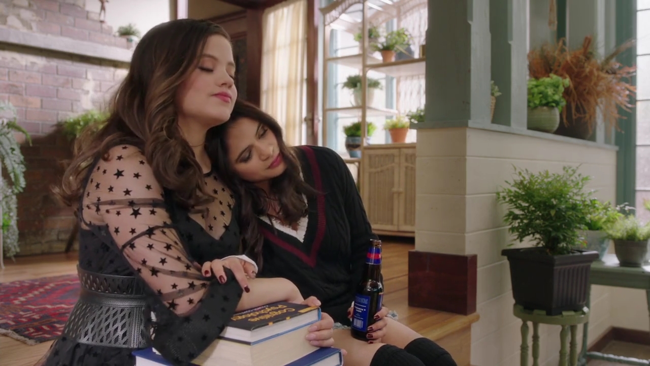 Charmed-Online-dot-nl_Charmed-1x07OutofScythe02120.jpg