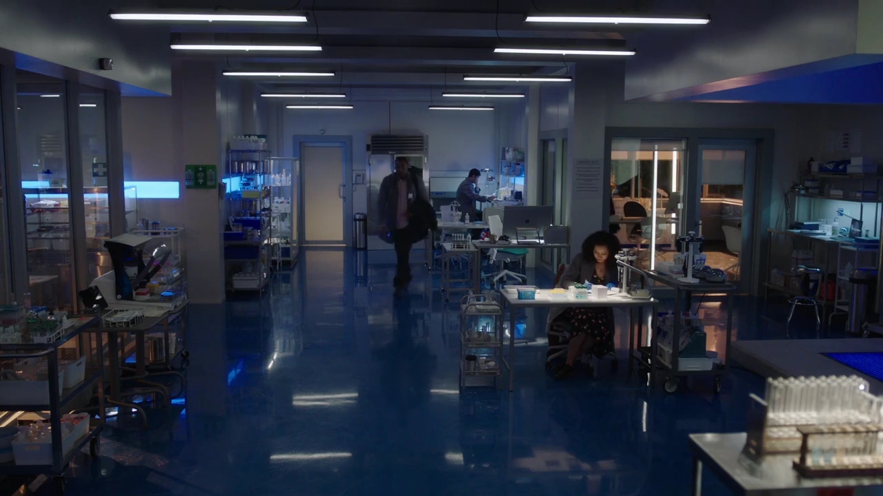 Charmed-Online-dot-nl_Charmed-1x08BugABoo00382.jpg Charmed-Online-dot-nl_Charmed-1x08BugABoo00382.jpg