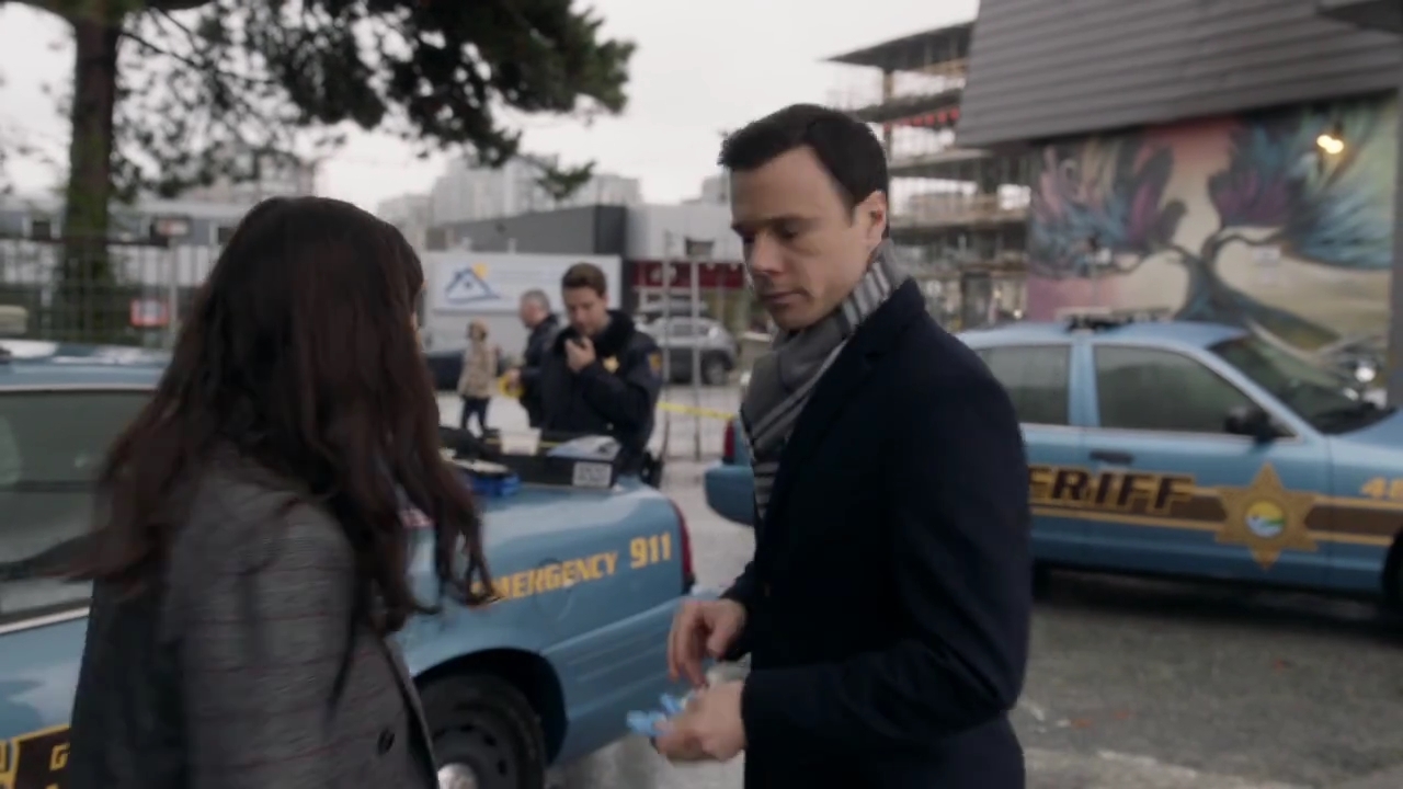 Charmed-Online-dot-nl_Charmed-1x08BugABoo00557.jpg