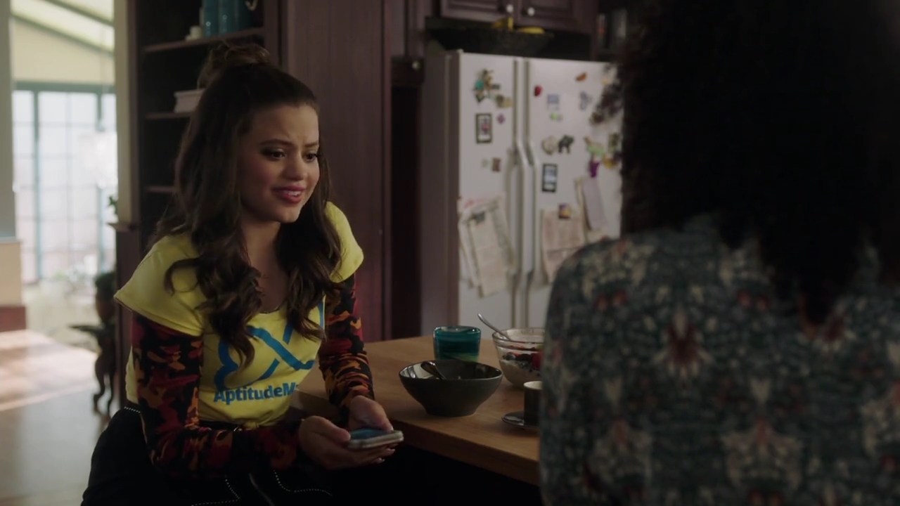 Charmed-Online-dot-nl_Charmed-1x08BugABoo00612.jpg