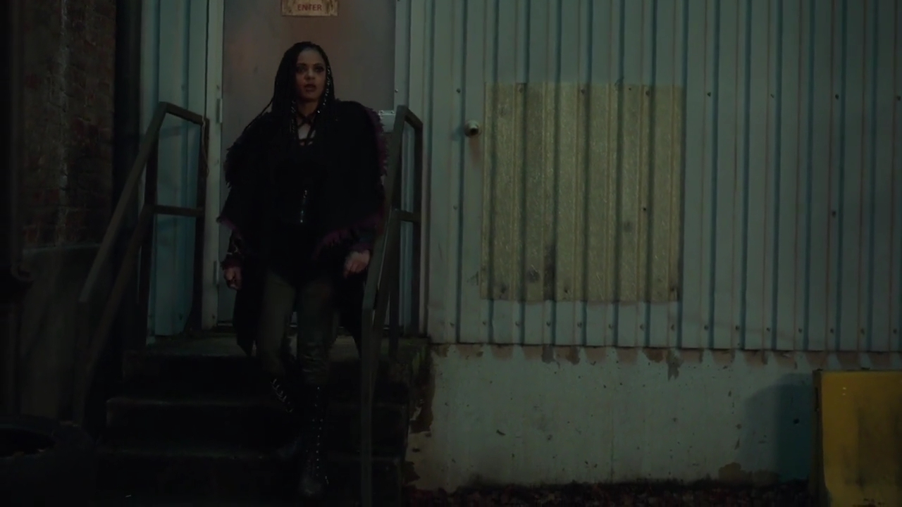 Charmed-Online-dot-nl_Charmed-1x08BugABoo00716.jpg