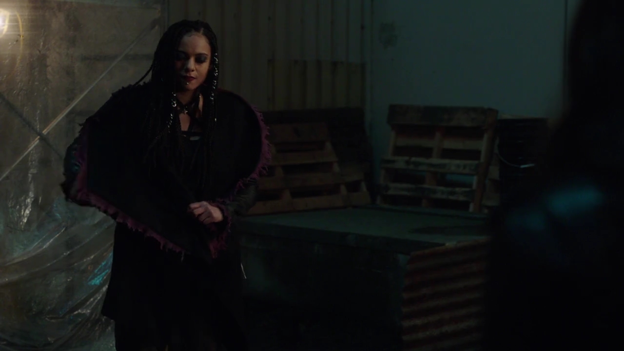 Charmed-Online-dot-nl_Charmed-1x08BugABoo00756.jpg