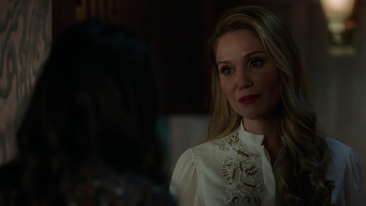 Charmed-Online-dot-nl_Charmed-1x08BugABoo00883.jpg Charmed-Online-dot-nl_Charmed-1x08BugABoo00883.jpg