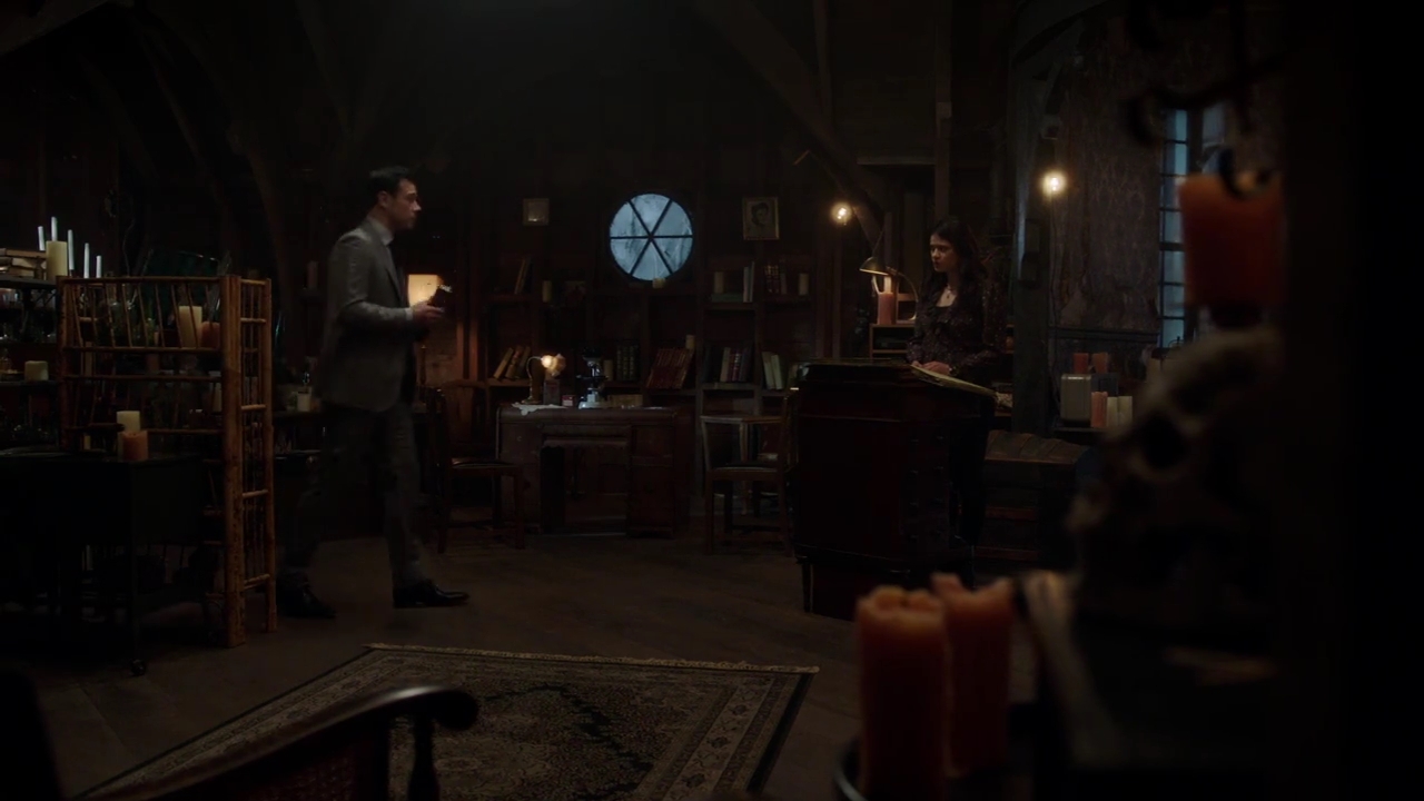 Charmed-Online-dot-nl_Charmed-1x08BugABoo01390.jpg