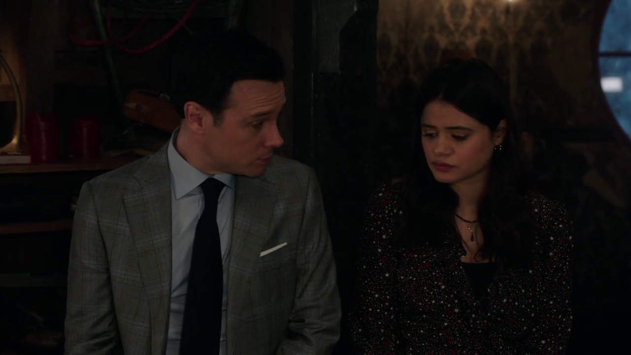 Charmed-Online-dot-nl_Charmed-1x08BugABoo01444.jpg