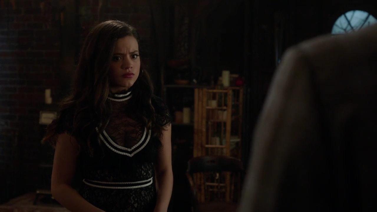 Charmed-Online-dot-nl_Charmed-1x08BugABoo01669.jpg