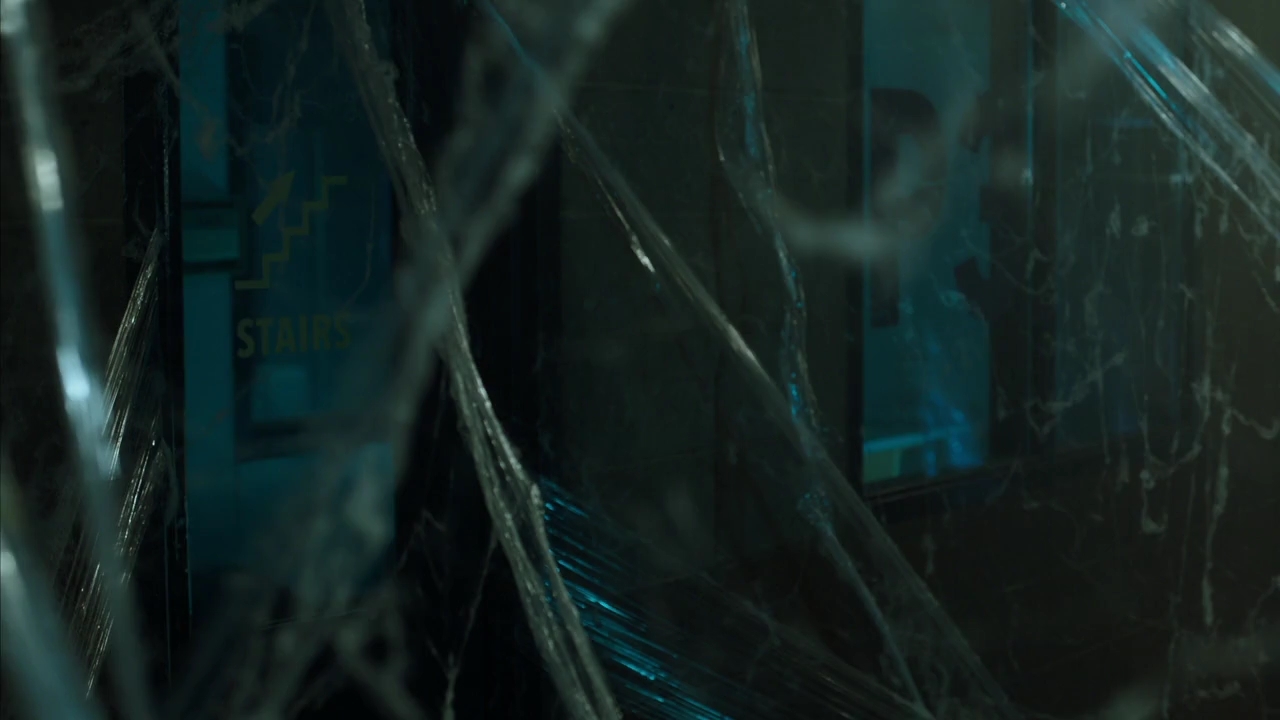 Charmed-Online-dot-nl_Charmed-1x08BugABoo01708.jpg