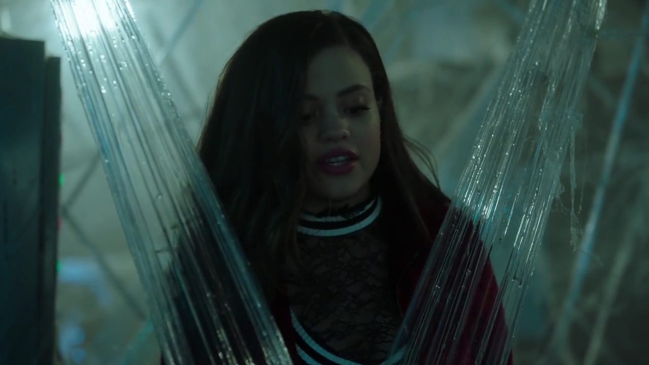 Charmed-Online-dot-nl_Charmed-1x08BugABoo01742.jpg