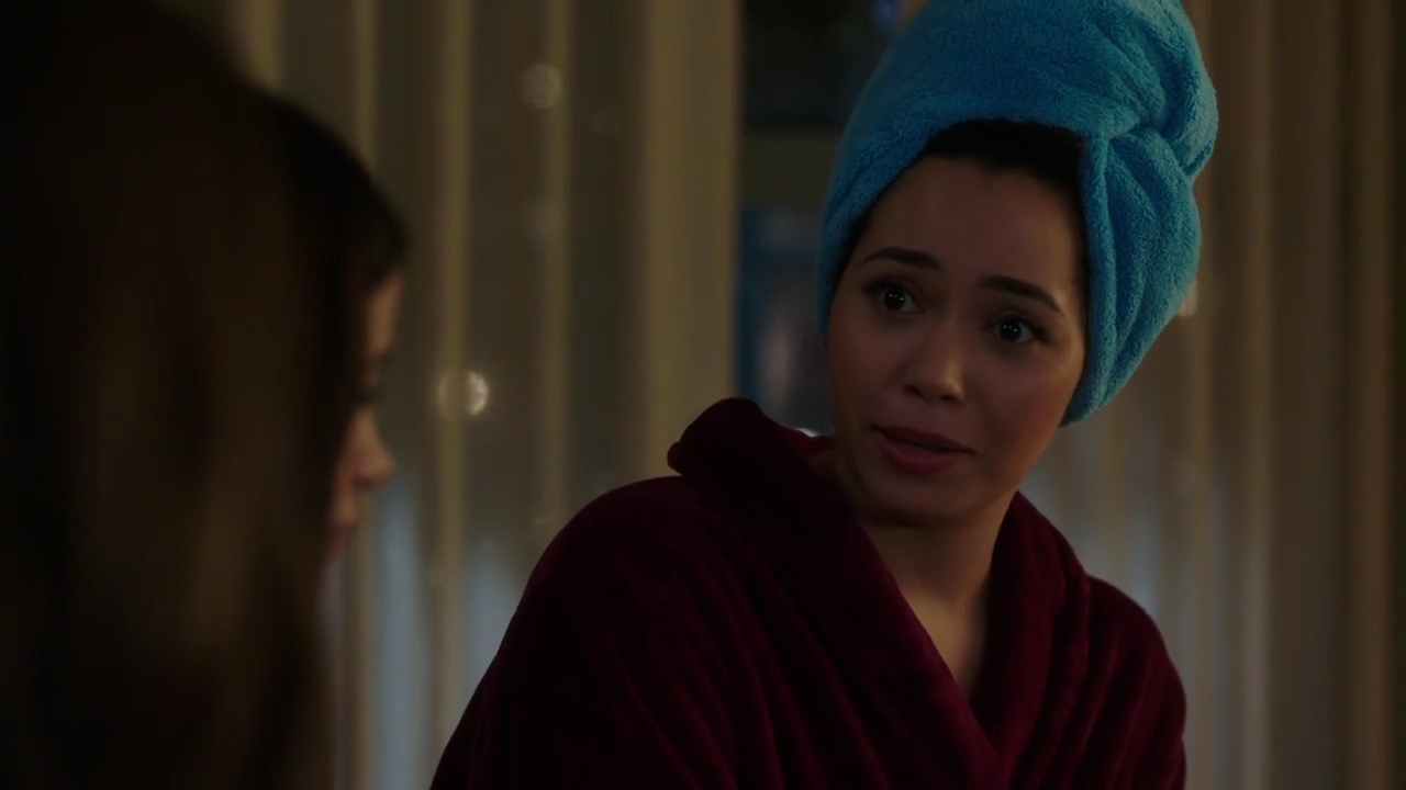 Charmed-Online-dot-nl_Charmed-1x08BugABoo01959.jpg