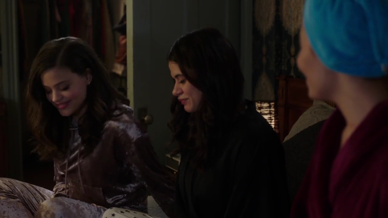 Charmed-Online-dot-nl_Charmed-1x08BugABoo01967.jpg