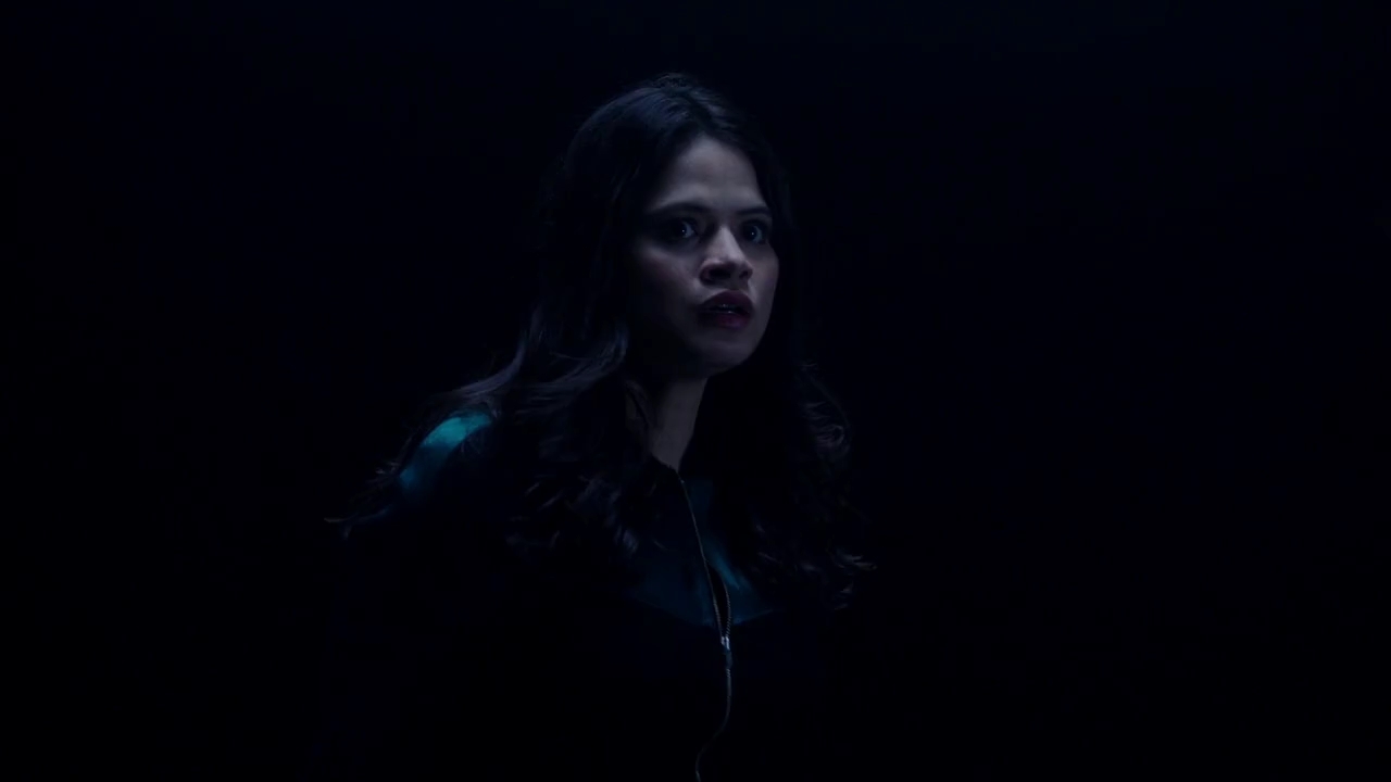 Charmed-Online-dot-nl_Charmed-1x08BugABoo02345.jpg