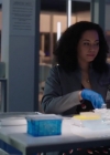 Charmed-Online-dot-nl_Charmed-1x08BugABoo00429.jpg