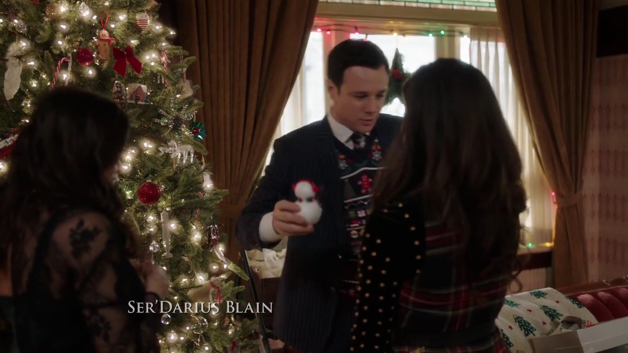Charmed-Online-dot-nl_Charmed-1x09JingleHell00255.jpg
