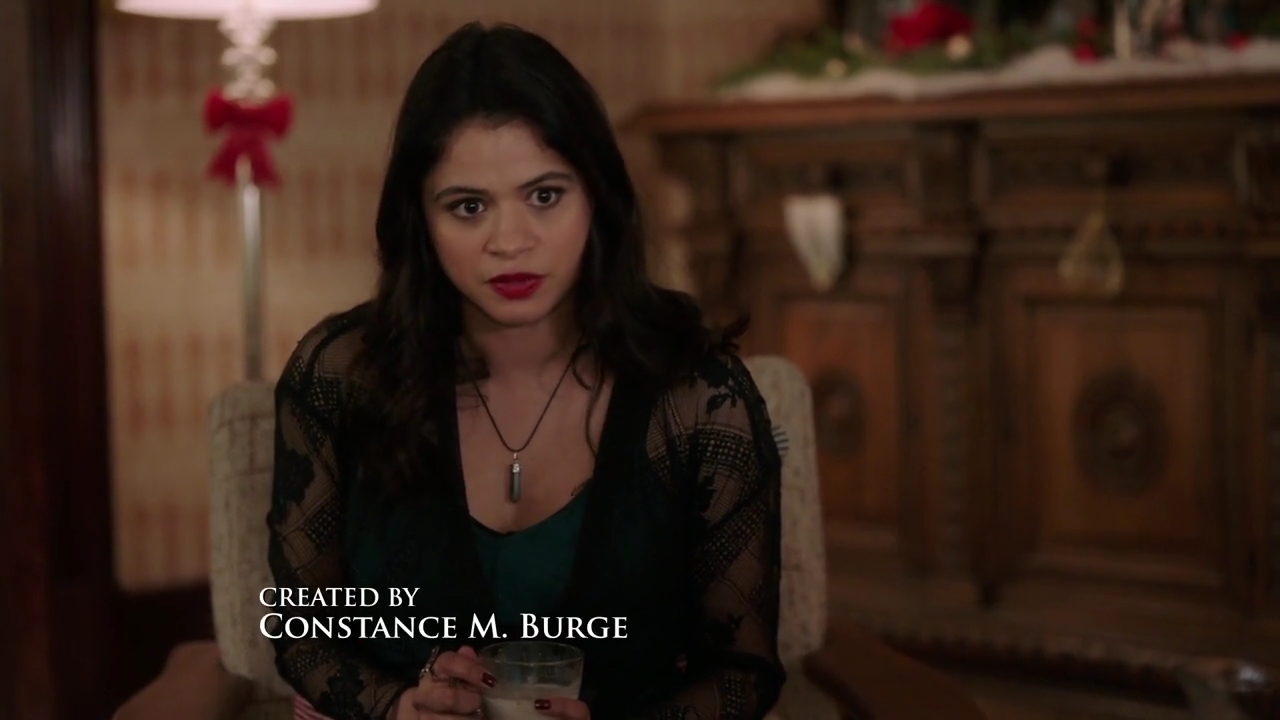 Charmed-Online-dot-nl_Charmed-1x09JingleHell00372.jpg