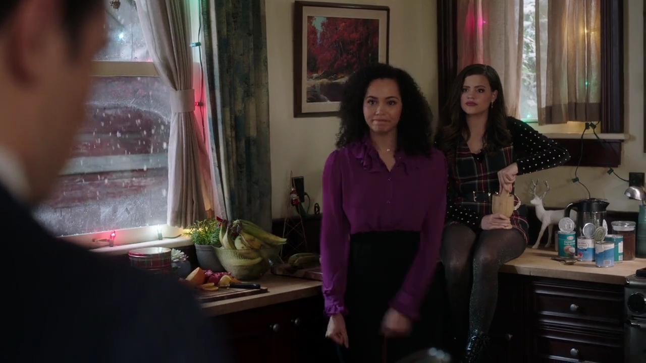 Charmed-Online-dot-nl_Charmed-1x09JingleHell00606.jpg