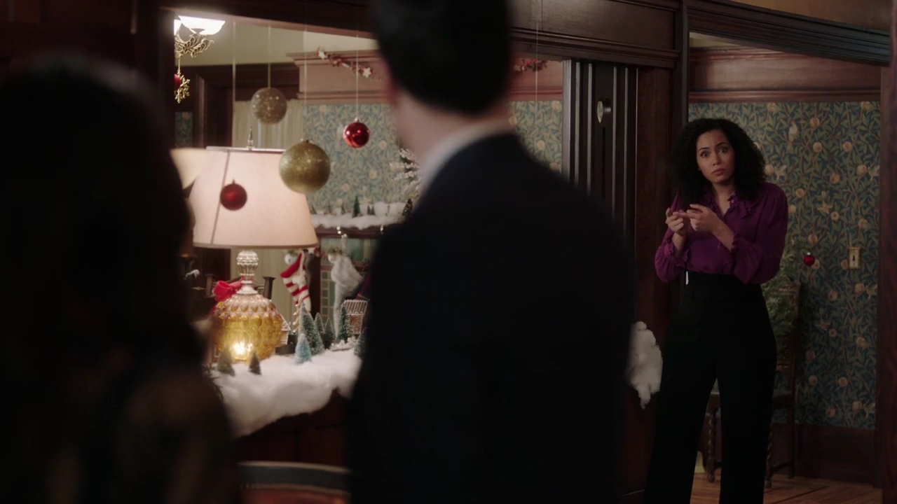 Charmed-Online-dot-nl_Charmed-1x09JingleHell00878.jpg