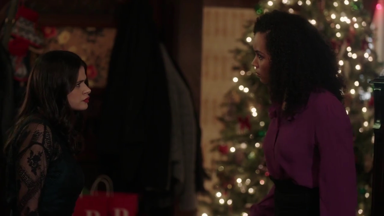 Charmed-Online-dot-nl_Charmed-1x09JingleHell00916.jpg