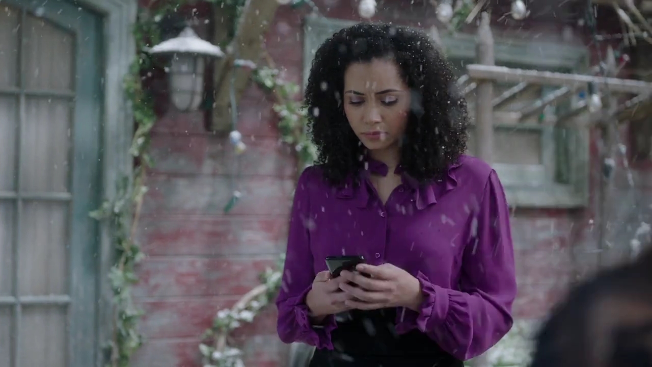 Charmed-Online-dot-nl_Charmed-1x09JingleHell00944.jpg