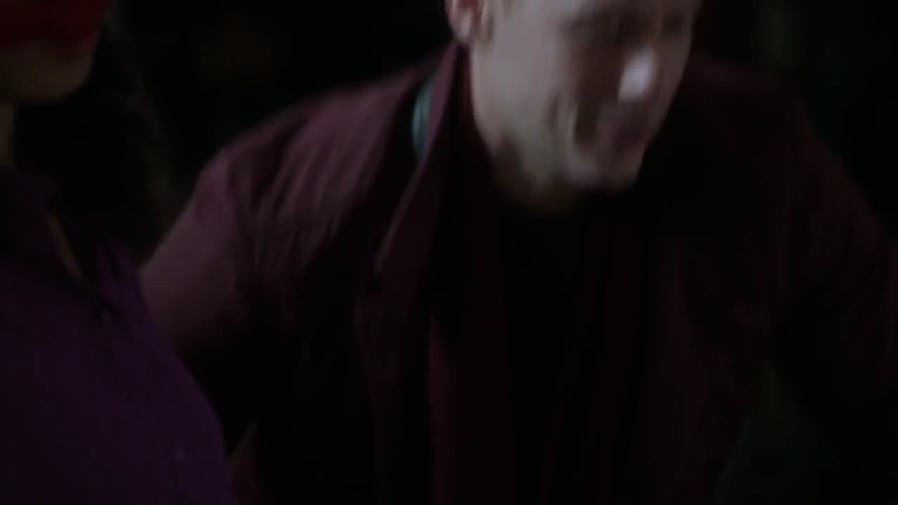 Charmed-Online-dot-nl_Charmed-1x09JingleHell00981.jpg