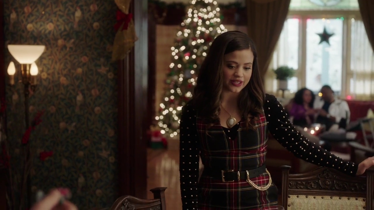 Charmed-Online-dot-nl_Charmed-1x09JingleHell01260.jpg