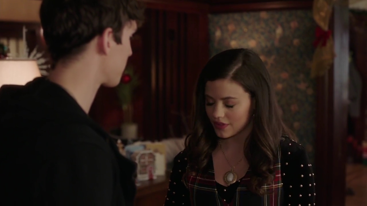 Charmed-Online-dot-nl_Charmed-1x09JingleHell01314.jpg