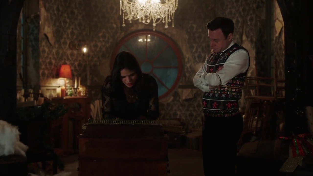 Charmed-Online-dot-nl_Charmed-1x09JingleHell01671.jpg