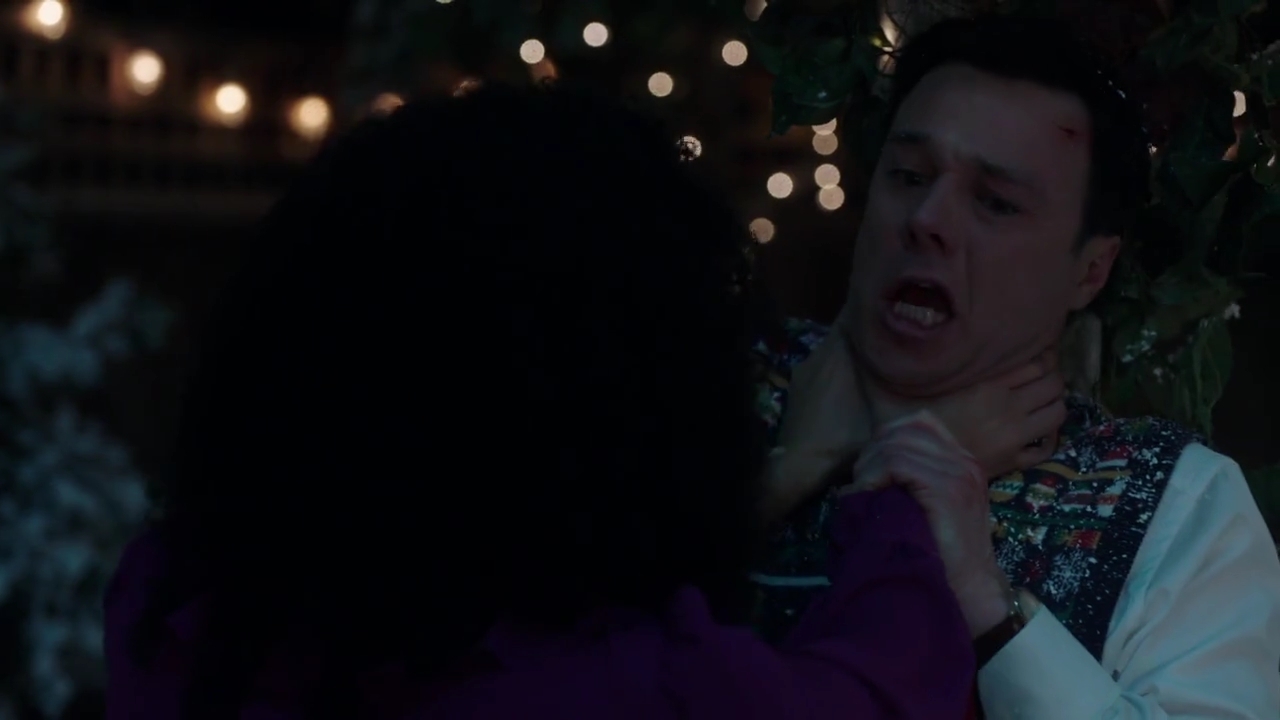 Charmed-Online-dot-nl_Charmed-1x09JingleHell01770.jpg