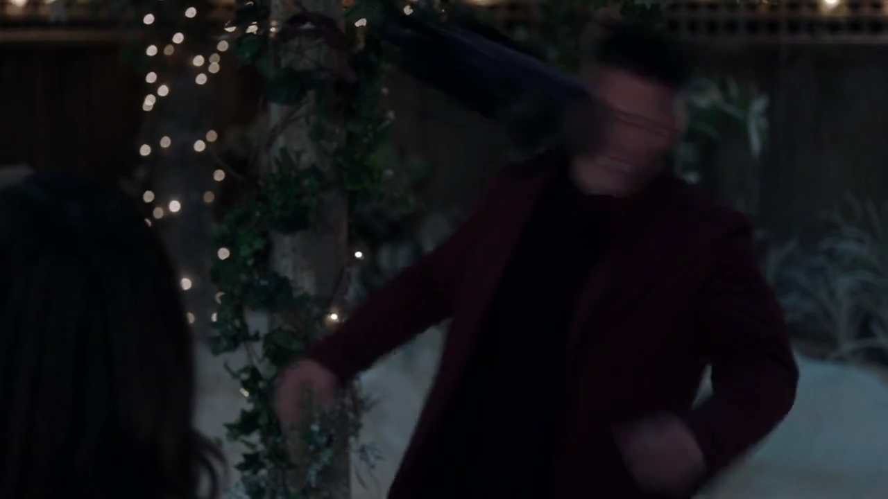Charmed-Online-dot-nl_Charmed-1x09JingleHell01874.jpg