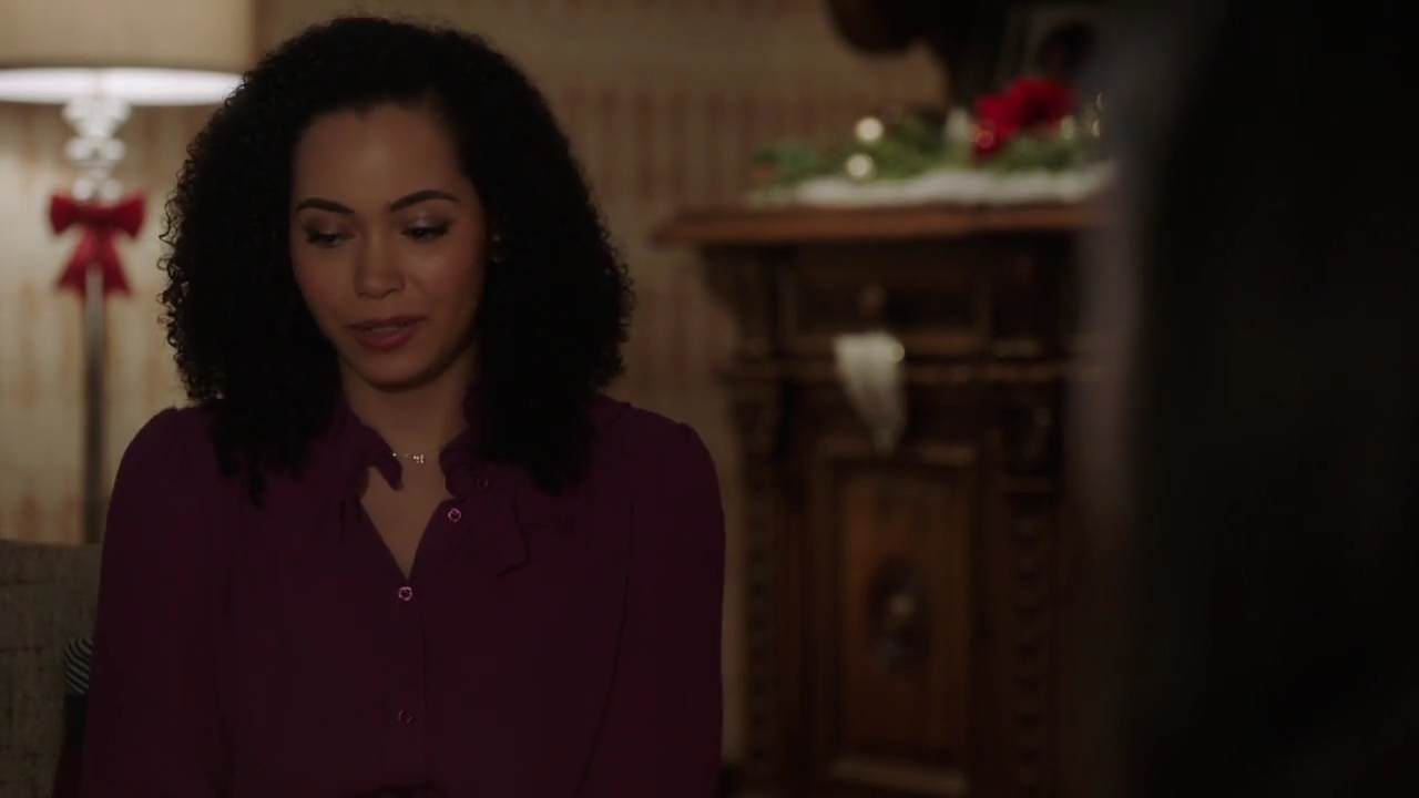 Charmed-Online-dot-nl_Charmed-1x09JingleHell02063.jpg