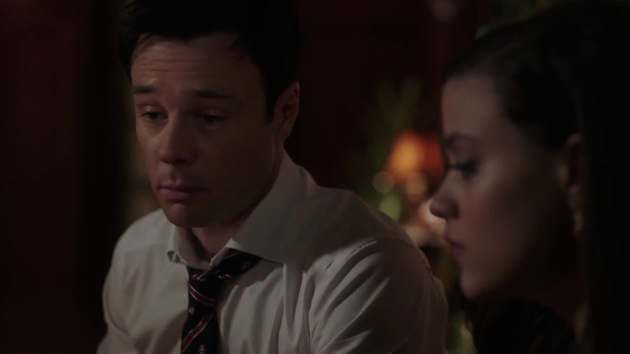 Charmed-Online-dot-nl_Charmed-1x09JingleHell02072.jpg