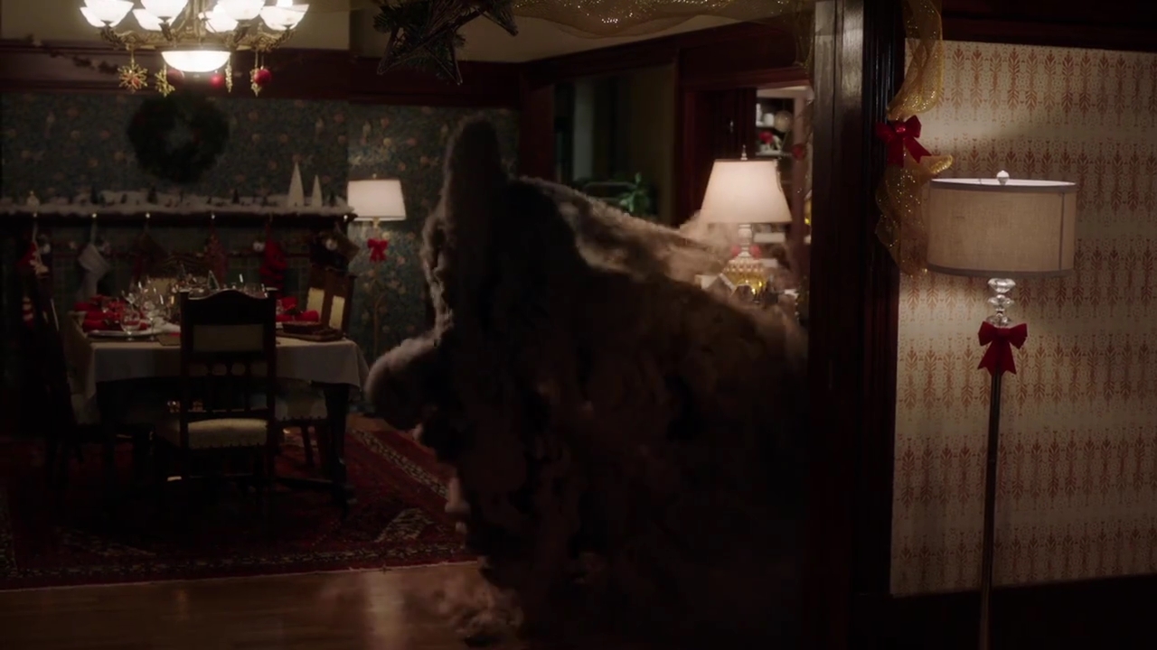 Charmed-Online-dot-nl_Charmed-1x09JingleHell02175.jpg