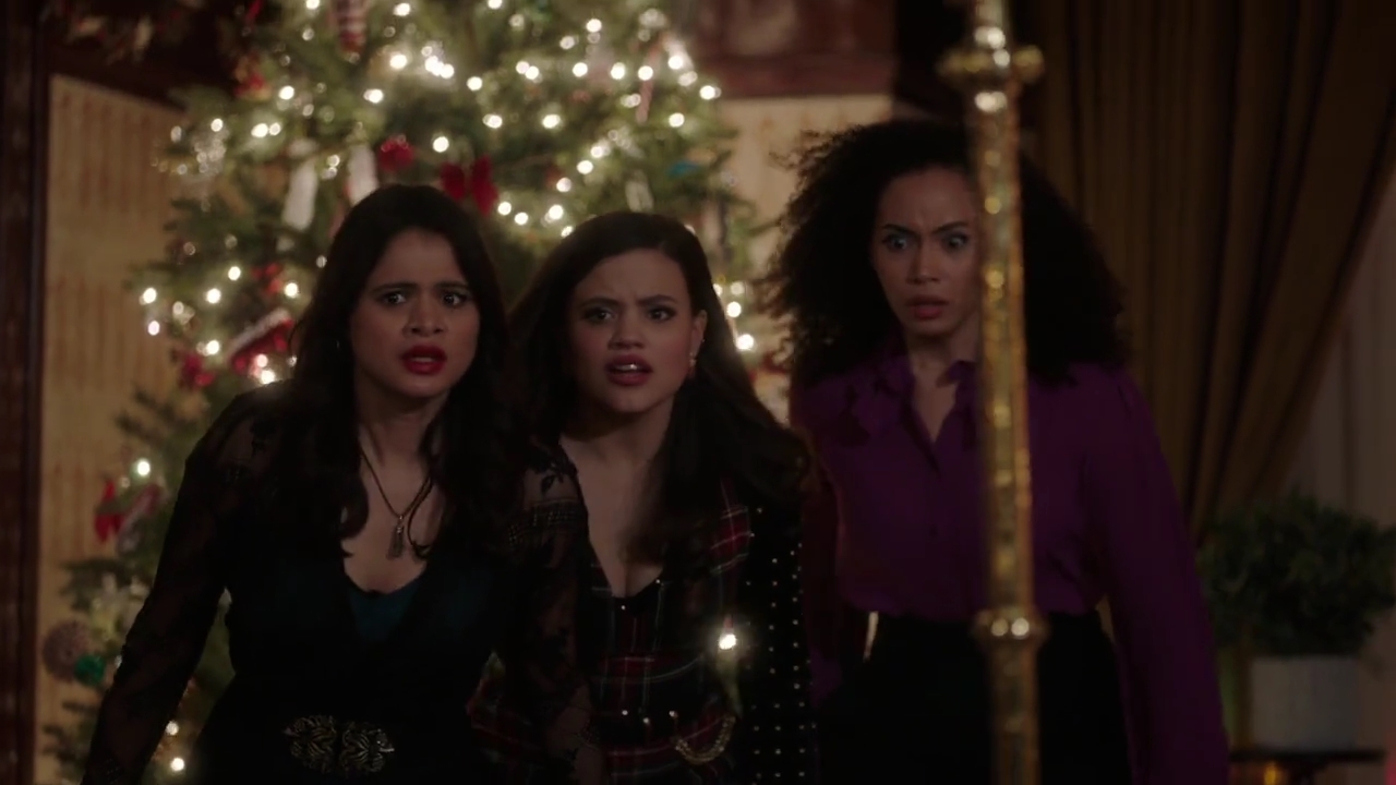 Charmed-Online-dot-nl_Charmed-1x09JingleHell02200.jpg