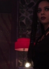 Charmed-Online-dot-nl_Charmed-1x09JingleHell00030.jpg