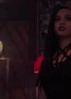 Charmed-Online-dot-nl_Charmed-1x09JingleHell00032.jpg