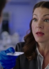 Charmed-Online-dot-nl_Charmed-1x09JingleHell00474.jpg
