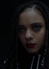 Charmed-Online-dot-nl_Charmed-1x09JingleHell00829.jpg