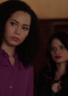 Charmed-Online-dot-nl_Charmed-1x09JingleHell00904.jpg