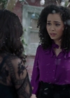 Charmed-Online-dot-nl_Charmed-1x09JingleHell00921.jpg