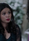Charmed-Online-dot-nl_Charmed-1x09JingleHell00929.jpg