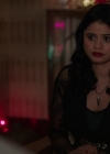 Charmed-Online-dot-nl_Charmed-1x09JingleHell02044.jpg
