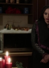 Charmed-Online-dot-nl_Charmed-1x09JingleHell02104.jpg