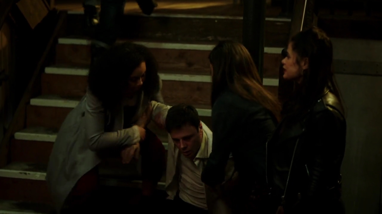 Charmed-Online-dot-nl_Charmed-1x10KeepCalmAndHarryOn01766.jpg